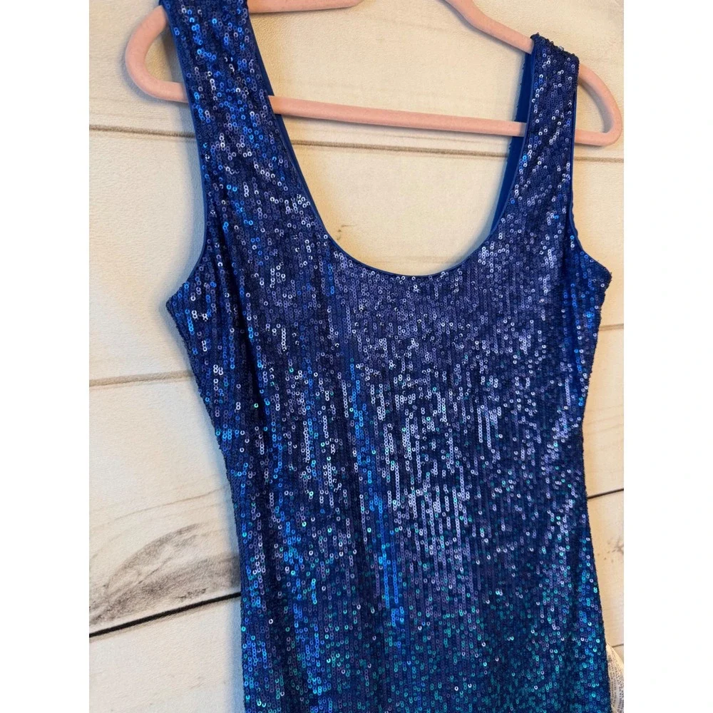 Dress the Population Blue Teal Ombre Sequin Midi Dress Sleeveless Medium NWT